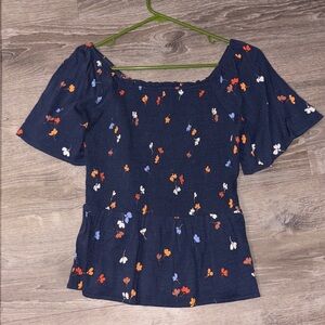 Market & Spruce Floral Navy Women's Top